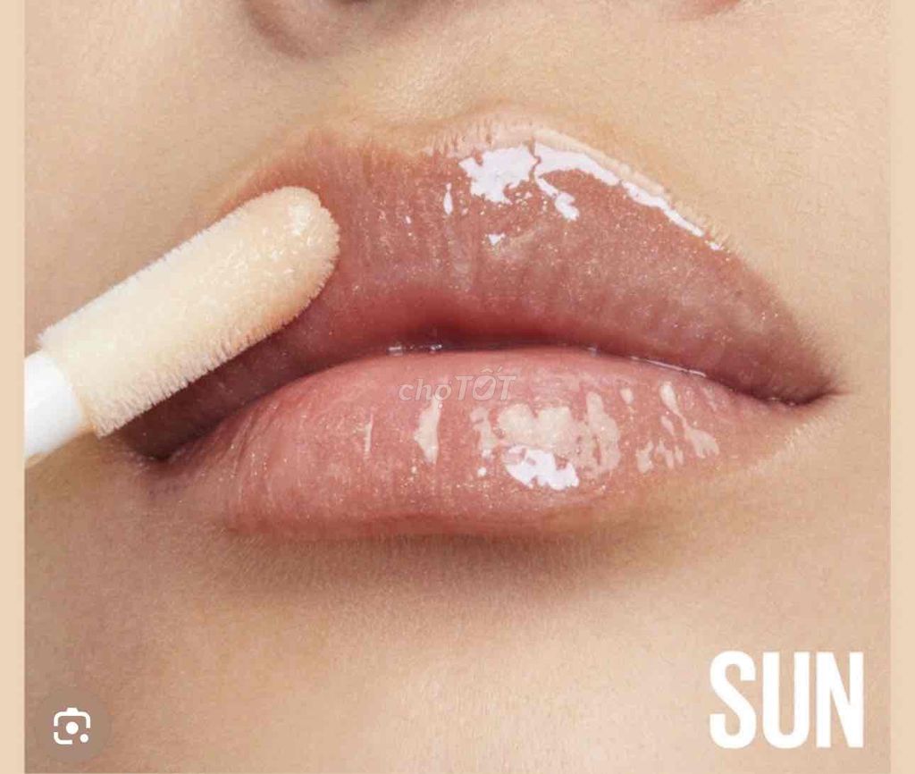 Son bóng Maybelline Lifter Gloss Nữ. Mua bán Phụ kiện thời trang khác tại Quận Bình Thuỷ Cần Thơ được đăng bởi LQ Store hình 1