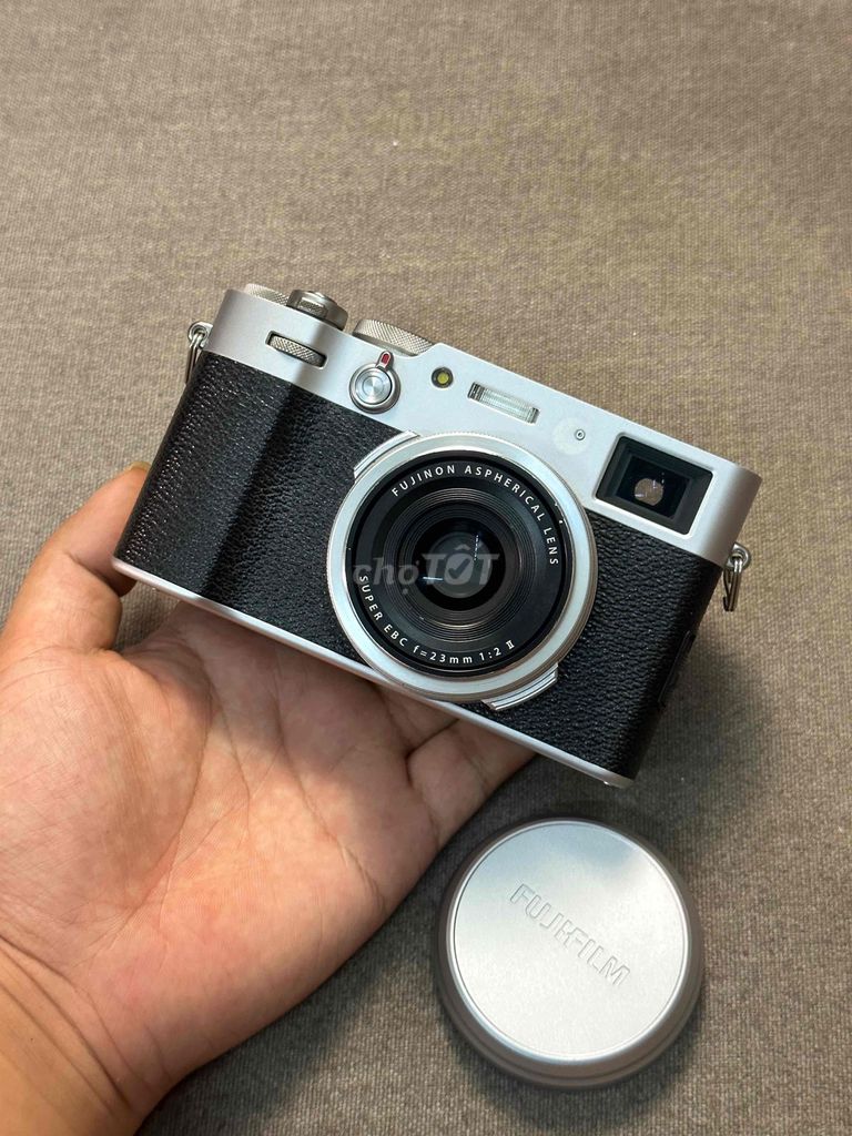 Fujifilm X100V Silver Chính Hãng. Mua bán Máy ảnh, Máy quay tại Quận Hải Châu Đà Nẵng được đăng bởi Tiến Đạt hình 1