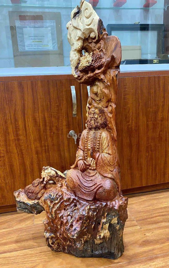 Tượng gỗ Đạt Ma ngồi thiền . Mua bán Đồ sưu tầm, đồ cổ tại Quận Bắc Từ Liêm Hà Nội được đăng bởi Xuân Chiến hình 1