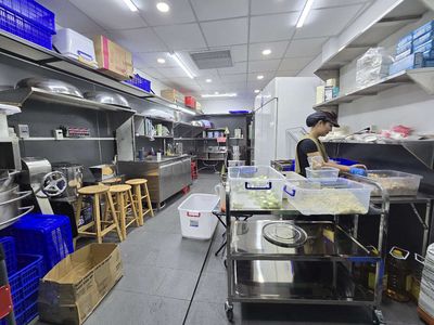 [Bình Thạnh]Ăn Vặt Chóp Chép tuyển Phụ Bếp 8-12tr. Việc làm tại Quận Bình Thạnh Tp Hồ Chí Minh được đăng bởi Bếp Chóp Chép Ăn vặt hình 1
