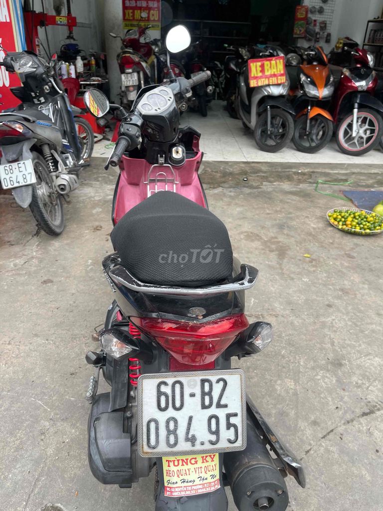 no 4 may zin êm giấy tờ đầy đủ. Mua bán Xe máy tại Thành phố Dĩ An Bình Dương được đăng bởi kha nguyen  hình 3