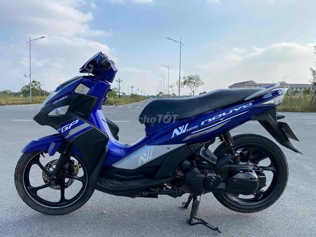 nouvo 6 đk 2015 Full xăng điện tử. Mua bán Xe máy tại Thành phố Nam Định Nam Định được đăng bởi Trung Đồ Cũ hình 5