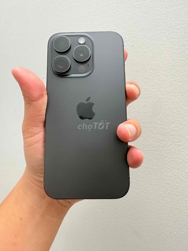 iPhone 15 Pro 128GB đen zin nguyên pin 92