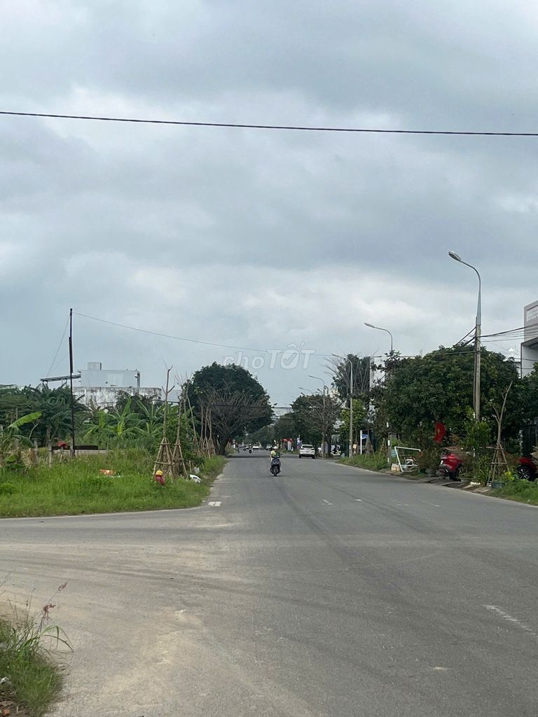 Bán đất MT đường Đô Đốc Lân, Hòa Xuân gần THPT Nguyễn Văn Thoại
