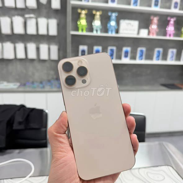 iPhone 16 Pro Max 256GB Sa mạc 99%. Mua bán Điện thoại tại Quận 1 Tp Hồ Chí Minh được đăng bởi Hội Đồ Điện Tử hình 1