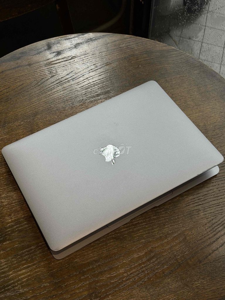 Apple MacBook Air 2019 128GB Bạc. Mua bán Laptop tại Thành phố Thủ Đức Tp Hồ Chí Minh được đăng bởi Vũ hình 1