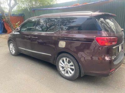 Kia Sedona 2020 Luxury - 90000 km. Mua bán Ô tô tại Quận 12 Tp Hồ Chí Minh được đăng bởi Le Quan