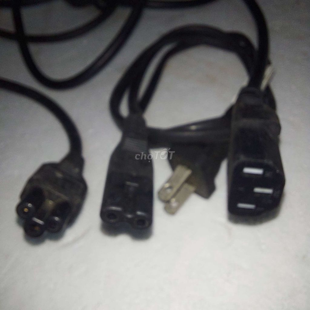 Dây nguồn Đa năng màu Đen. Mua bán Phụ kiện (Màn hình, Chuột...) tại Quận 4 Tp Hồ Chí Minh được đăng bởi Mr Sỹ hình 1
