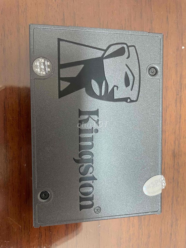 Ổ cứng SSD Kingston Xám. Mua bán Linh kiện (RAM, Card...) tại Thành phố Tam Kỳ Quảng Nam được đăng bởi Nguyễn Nam hình 1