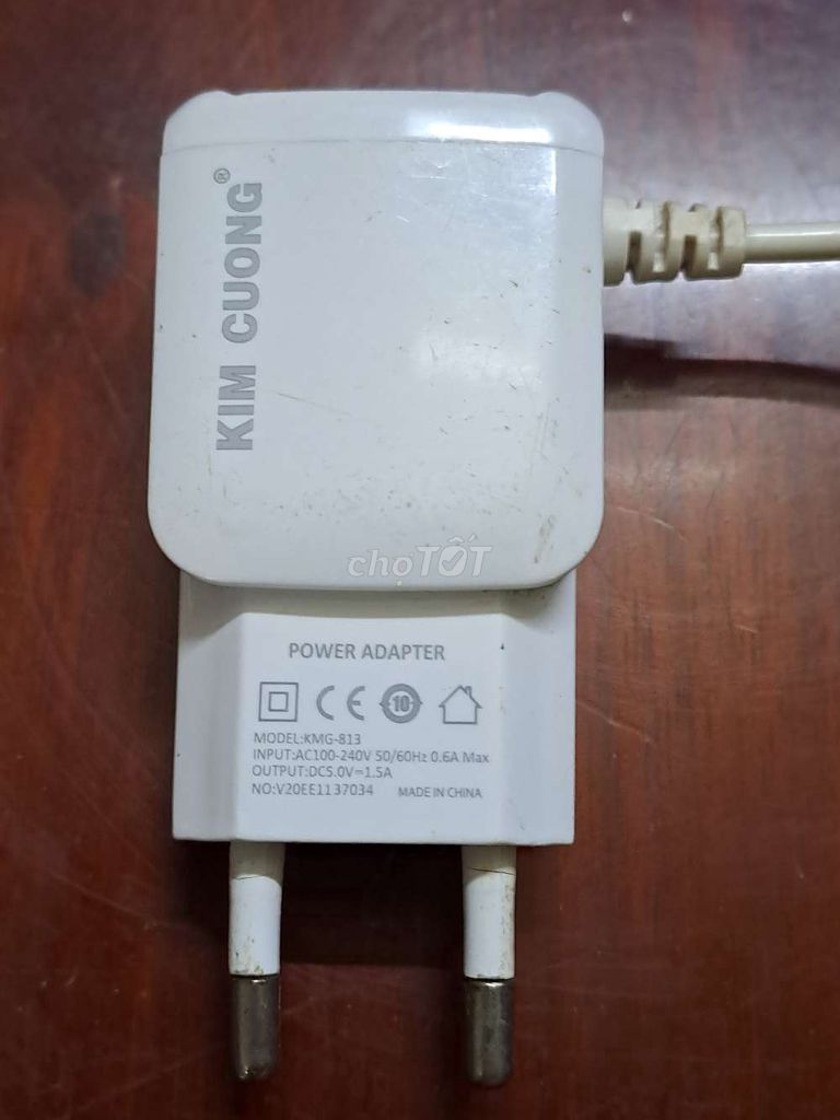 Củ sạc KMG-813 Trắng. Mua bán Phụ kiện (Màn hình, Chuột...) tại Huyện Châu Thành Tiền Giang được đăng bởi Phạm Minh Thiện hình 1