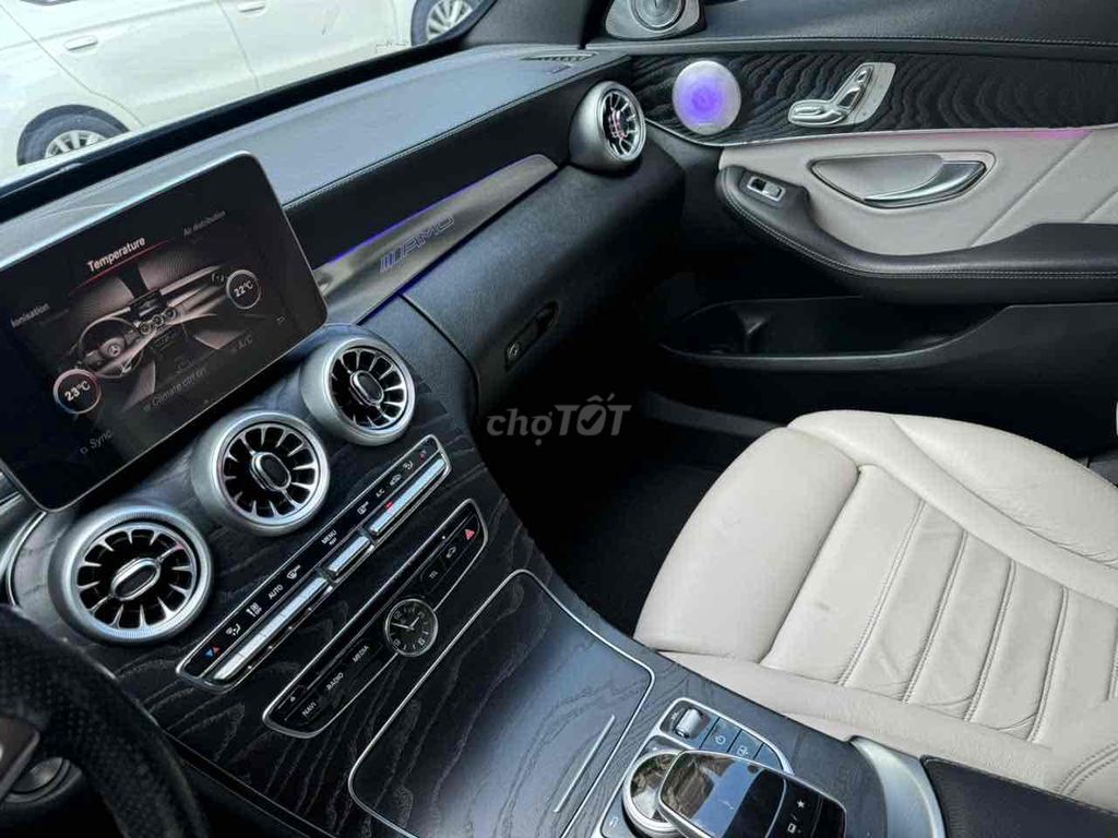 Mercedes Benz C Class 2015 C250 AMG - 80000 km. Mua bán Ô tô tại Quận 11 Tp Hồ Chí Minh được đăng bởi Nam hình 8