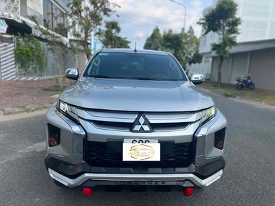 Mitsubishi Triton 4x4 AT Mivec Premium Bạc