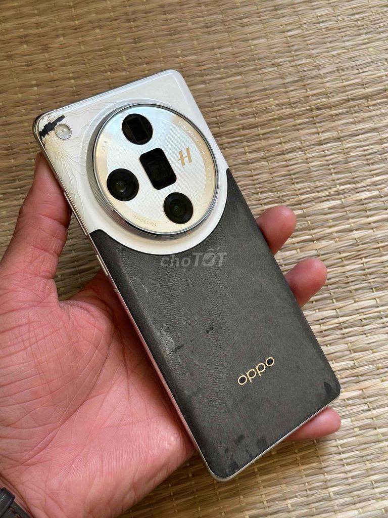 Oppo Find X7 Ultra 16GB/512GB zin cần bán ạ. Mua bán Điện thoại tại Thành phố Thủ Dầu Một Bình Dương được đăng bởi Hoàng hải hình 1
