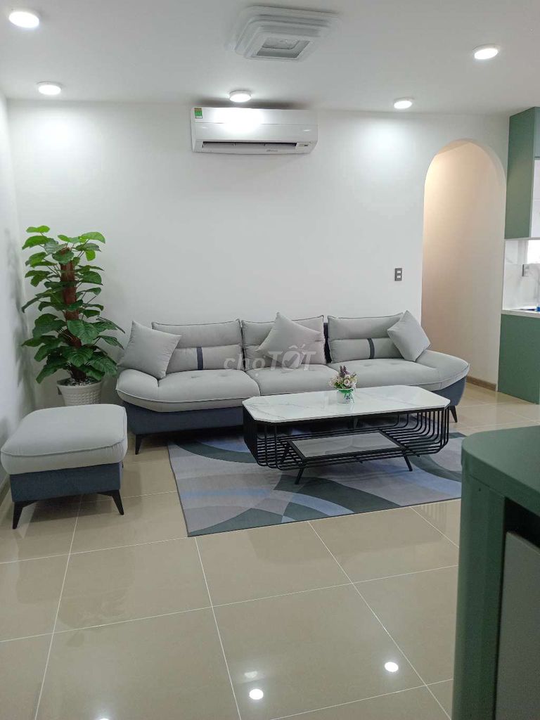 Bán chung cư Oriental Plaza 78m², 2PN, Âu Cơ, Tân Thành, Tân Phú