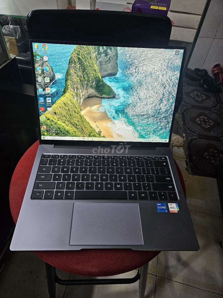 Huawei matebook 14 i5 1135G7/8G/512g/14" ips zin