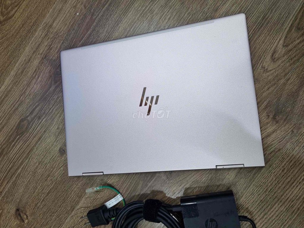 HP Spectre x360 i7-8550U 13.3 inch 16GB/256GB. Mua bán Laptop tại Quận Nam Từ Liêm Hà Nội được đăng bởi HoangHaTrang hình 1