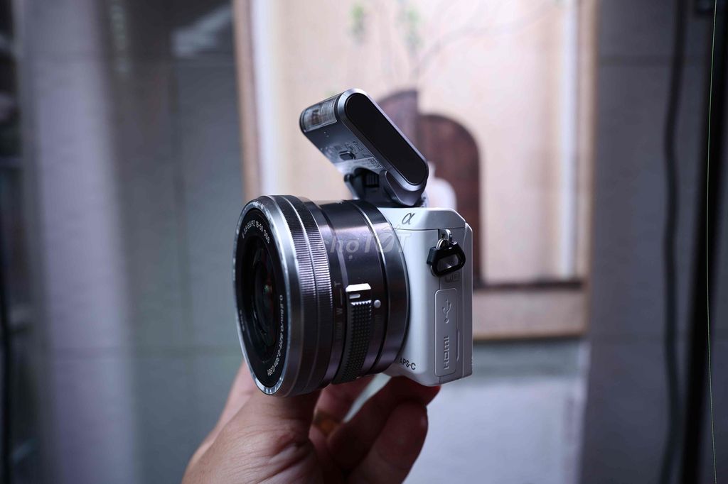 Máy ảnh Sony NEX-5R+ lens 16-50+ Flash và full pk. Mua bán Máy ảnh, Máy quay tại Thành phố Thuận An Bình Dương được đăng bởi Nguyễn Đình Tú hình 1