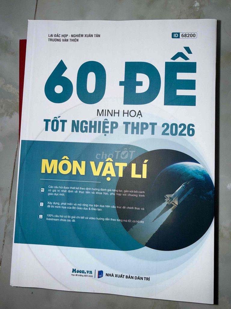 Sách 60 Đề Minh Họa THPT 2026 Vật Lý Mới. Mua bán Sách tại Quận Cẩm Lệ Đà Nẵng được đăng bởi Nguyễn Nhi hình 1