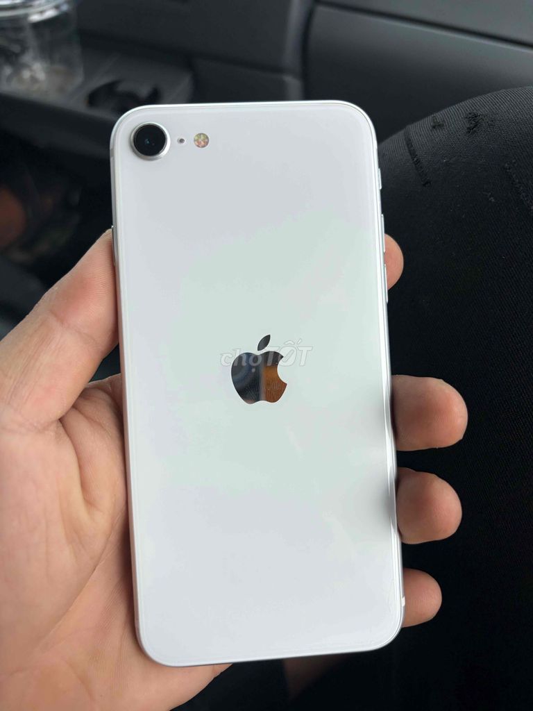 Apple iPhone SE Trắng. Mua bán Điện thoại tại Huyện Diên Khánh Khánh Hòa được đăng bởi Nguyễn Trần Hà hình 1