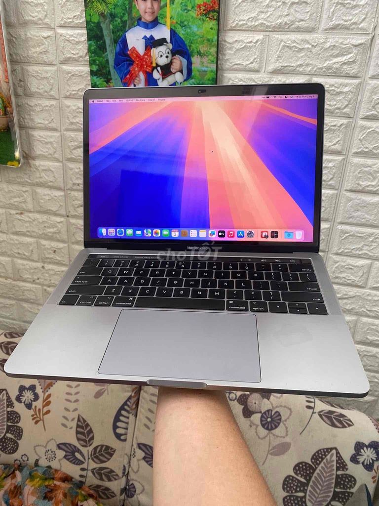 Apple MacBook Pro i5 13 inch 8GB/512GB. Mua bán Laptop tại Huyện Càng Long Trà Vinh được đăng bởi Huỳnh Chí Luân hình 1