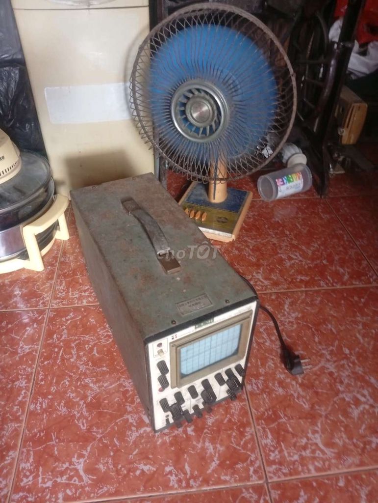Đồng hồ đo điện cổ xưa . Mua bán Đồ chuyên dụng, Giống nuôi trồng tại Quận 12 Tp Hồ Chí Minh được đăng bởi Còntavớinồngnàn hình 1