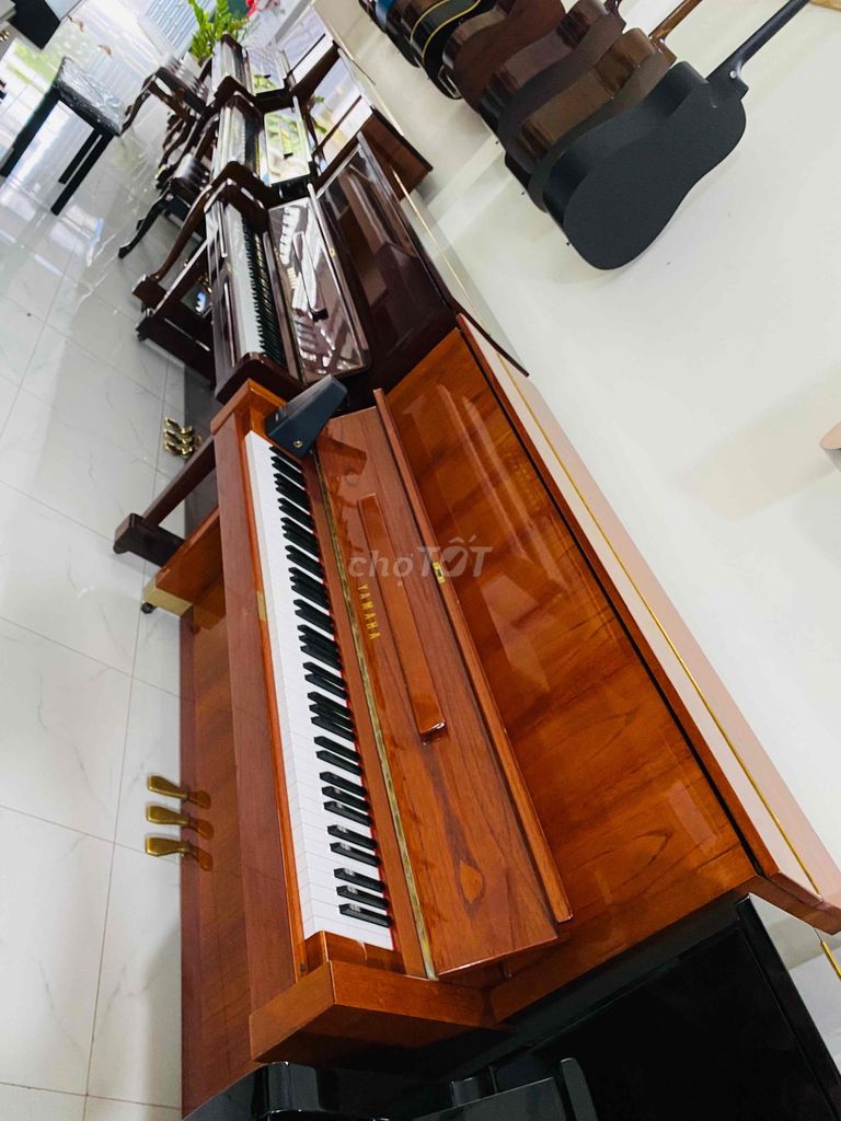 piano cơ yamaha W 104 Cao cấp bh 10 năm zin