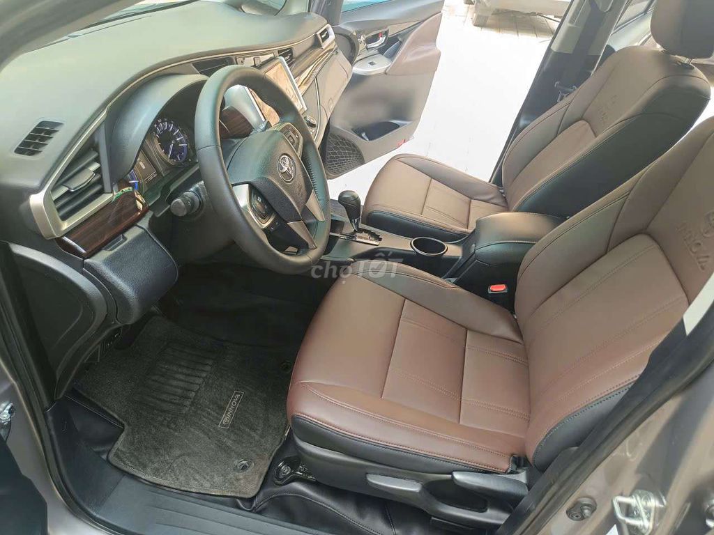 2018 2.0G - 11900 km. Mua bán Ô tô tại Quận Cầu Giấy Hà Nội được đăng bởi Hà Châu Tuyền hình 11