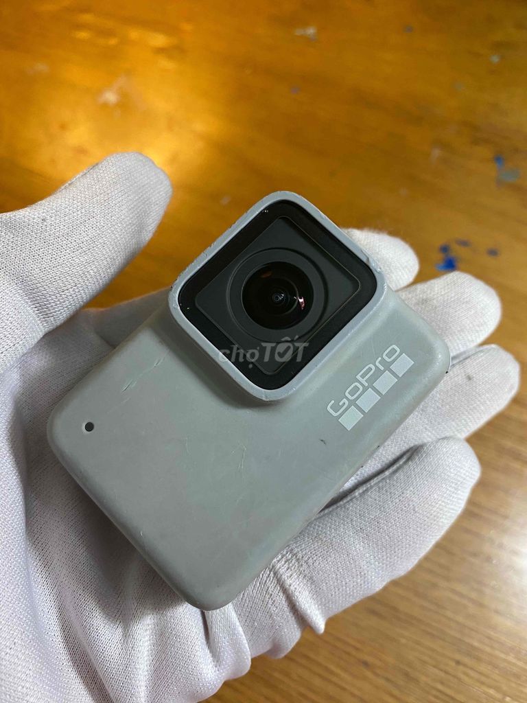 Máy quay hành trình GO7 WHITE 16GB Trắng Như mới. Mua bán Máy ảnh, Máy quay tại Quận 12 Tp Hồ Chí Minh được đăng bởi Huỳnh Cao Nhân hình 1