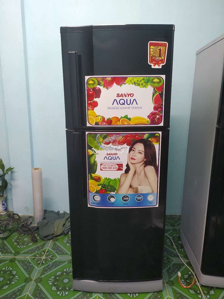 Tủ lạnh Sanyo 200l màu Đen. Mua bán Tủ lạnh tại Huyện Trảng Bàng Tây Ninh được đăng bởi Phan Phượng hình 1