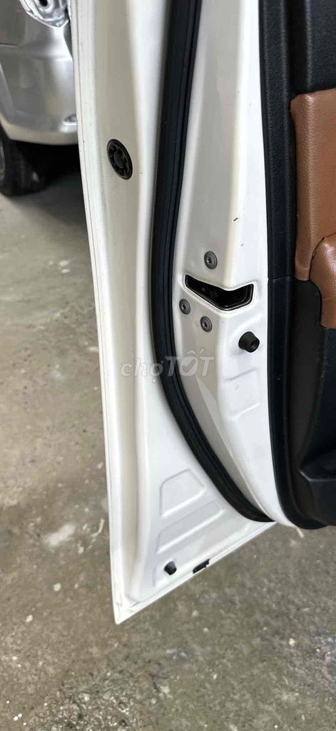 Toyota Fortuner 2019 2.4G 4x2 MT - 145000 km. Mua bán Ô tô tại Thị xã Tân Uyên Bình Dương được đăng bởi Ngô nhat tien hình 18