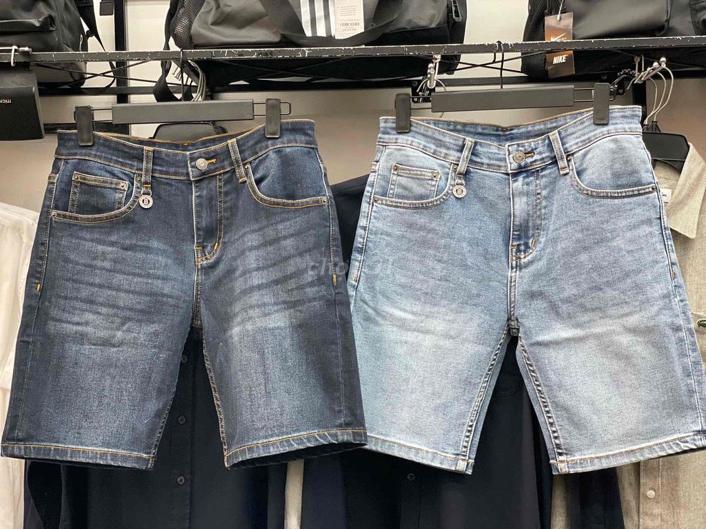 Quần short nam Jeans Burberry. Mua bán Quần áo tại Thành phố Thủ Đức Tp Hồ Chí Minh được đăng bởi Mỹ Duyên hình 1