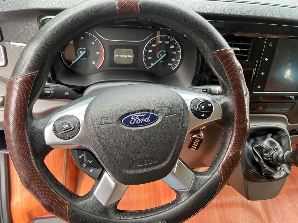 Ford Transit 2023 16 chỗ tên cá nhân xe rất đẹp. Mua bán Phương tiện khác tại Huyện Thường Tín Hà Nội được đăng bởi Phạm Hoàng hình 6
