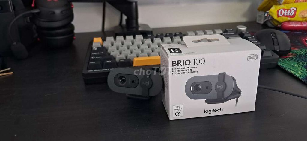 Webcam Logitech Brio 100 Đen. Mua bán Phụ kiện (Màn hình, Chuột...) tại Thành phố Biên Hòa Đồng Nai được đăng bởi Dong Nguyen hình 1