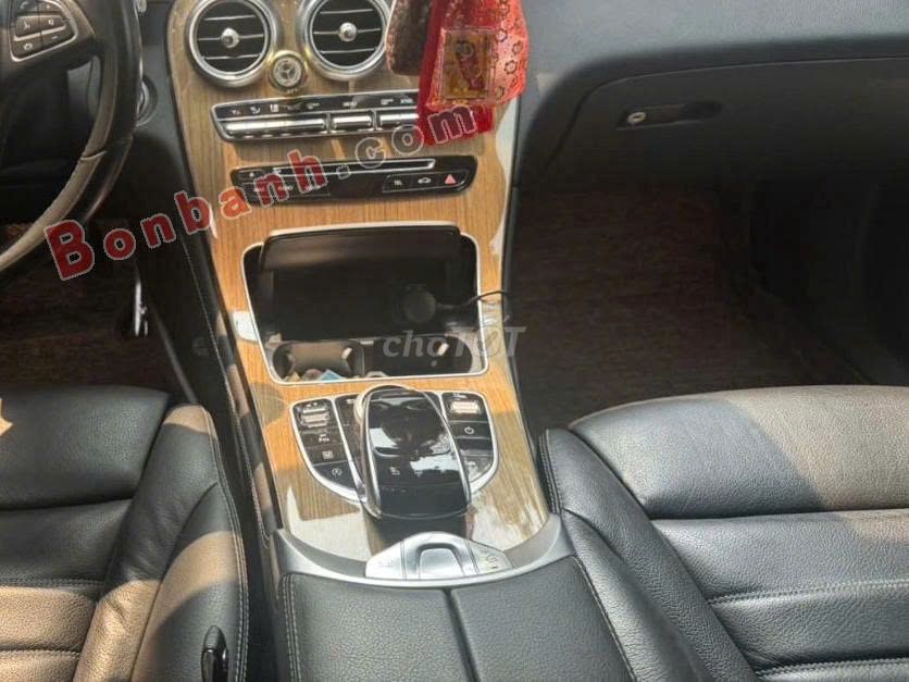 Mercedes Benz GLC 250 4Matic 2016 - 745 Triệu. Mua bán Ô tô tại Huyện Xuyên Mộc Bà Rịa - Vũng Tàu được đăng bởi Halee Will hình 3