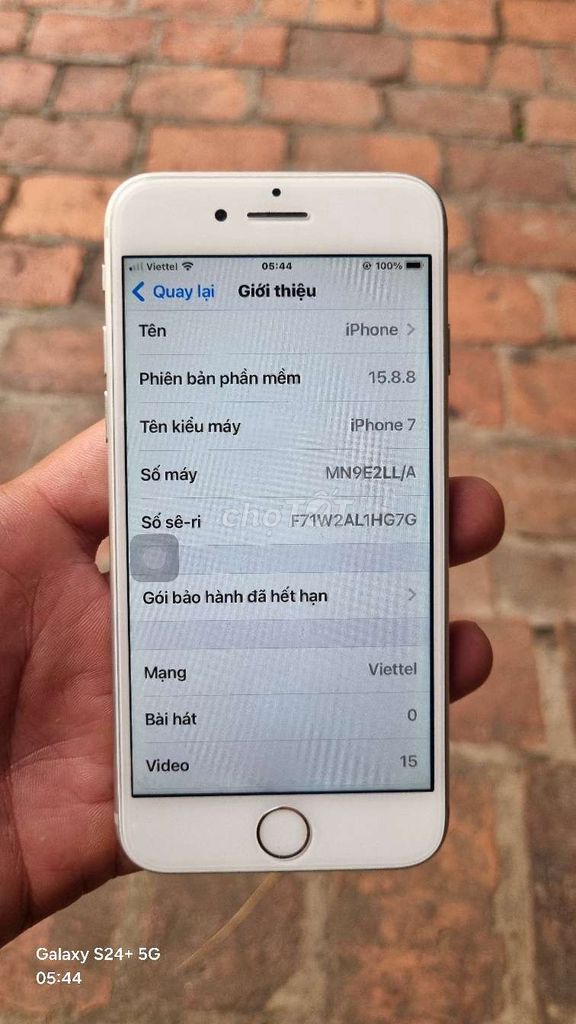 iPhone 7 Bạc Đã qua sử dụng. Mua bán Điện thoại tại Huyện Đan Phượng Hà Nội được đăng bởi Cố Tổng hình 1