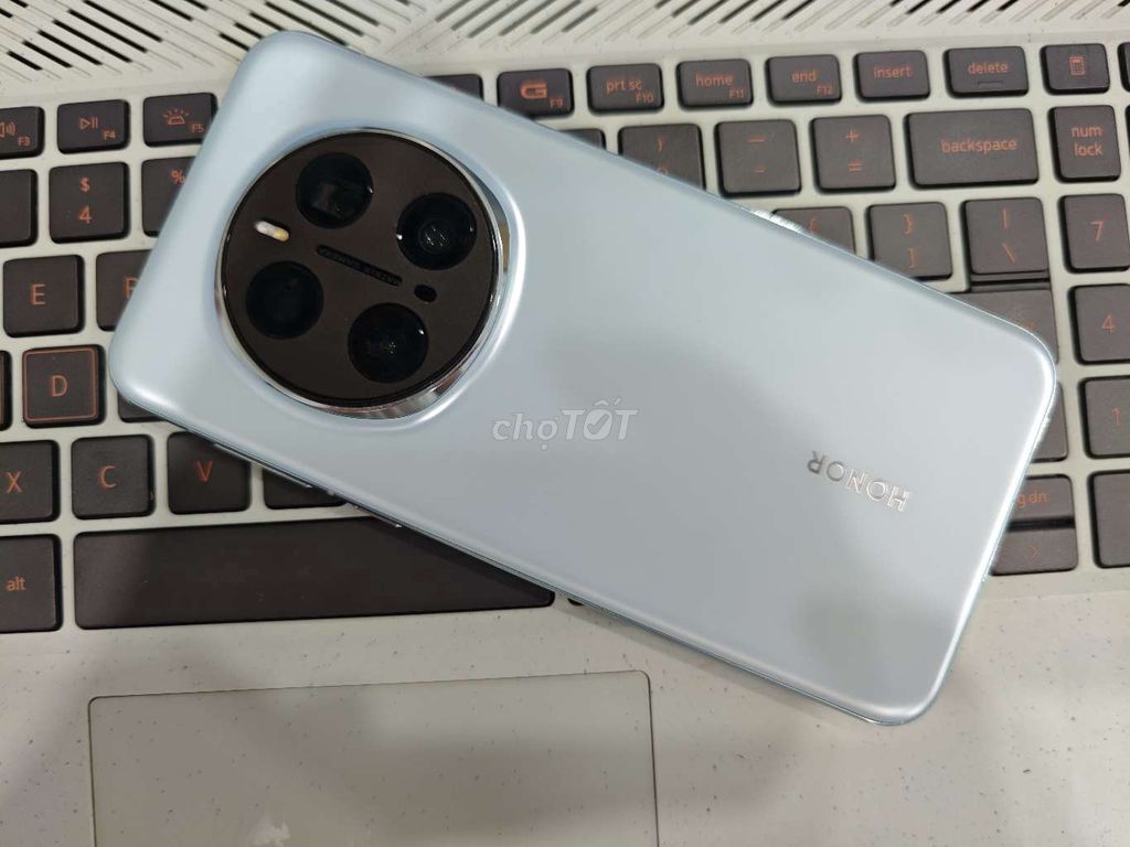 Honor Magic 7 Pro Xanh. Mua bán Điện thoại tại Quận Gò Vấp Tp Hồ Chí Minh được đăng bởi mai hình 1