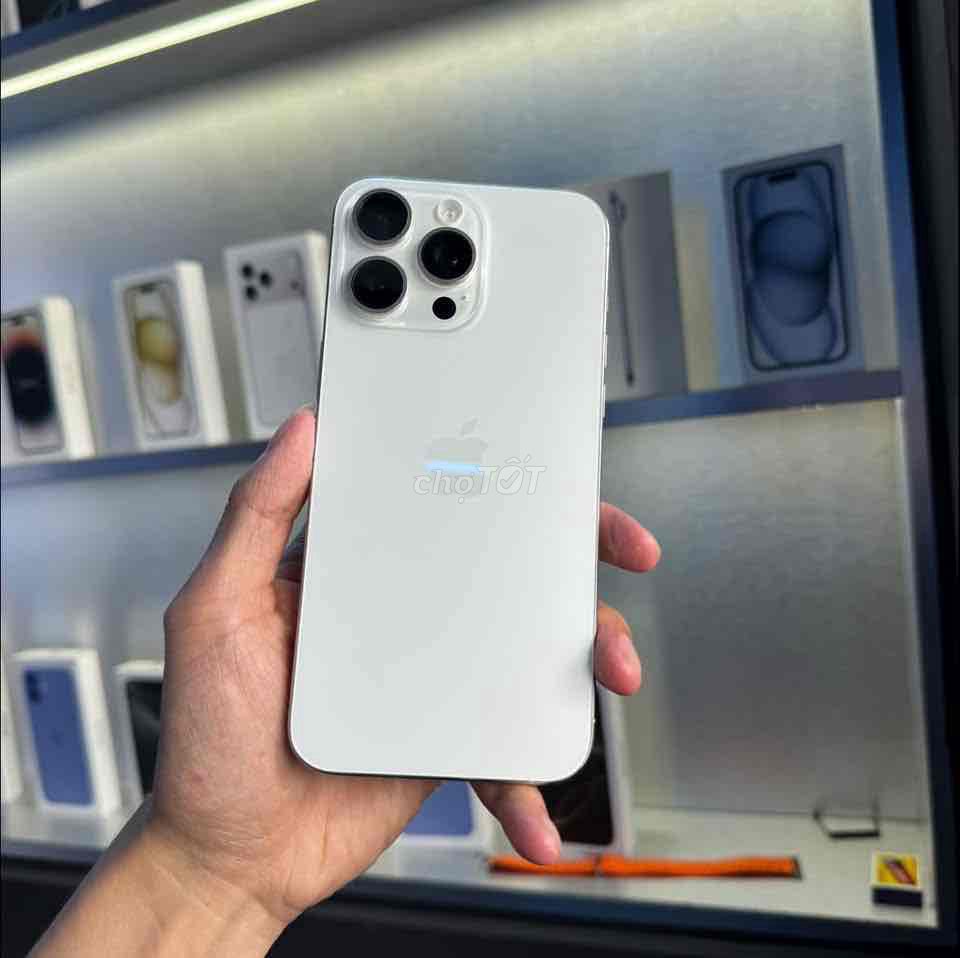 Apple iPhone 15 Pro Max Trắng Đã sử dụng. Mua bán Điện thoại tại Thành phố Buôn Ma Thuột Đắk Lắk được đăng bởi Đặng Cường hình 1