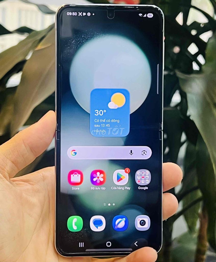 Samsung Galaxy Z Flip 5 256GB Xanh Ngọc Đẹp. Mua bán Điện thoại tại Quận Đống Đa Hà Nội được đăng bởi  Cường Táo hình 1