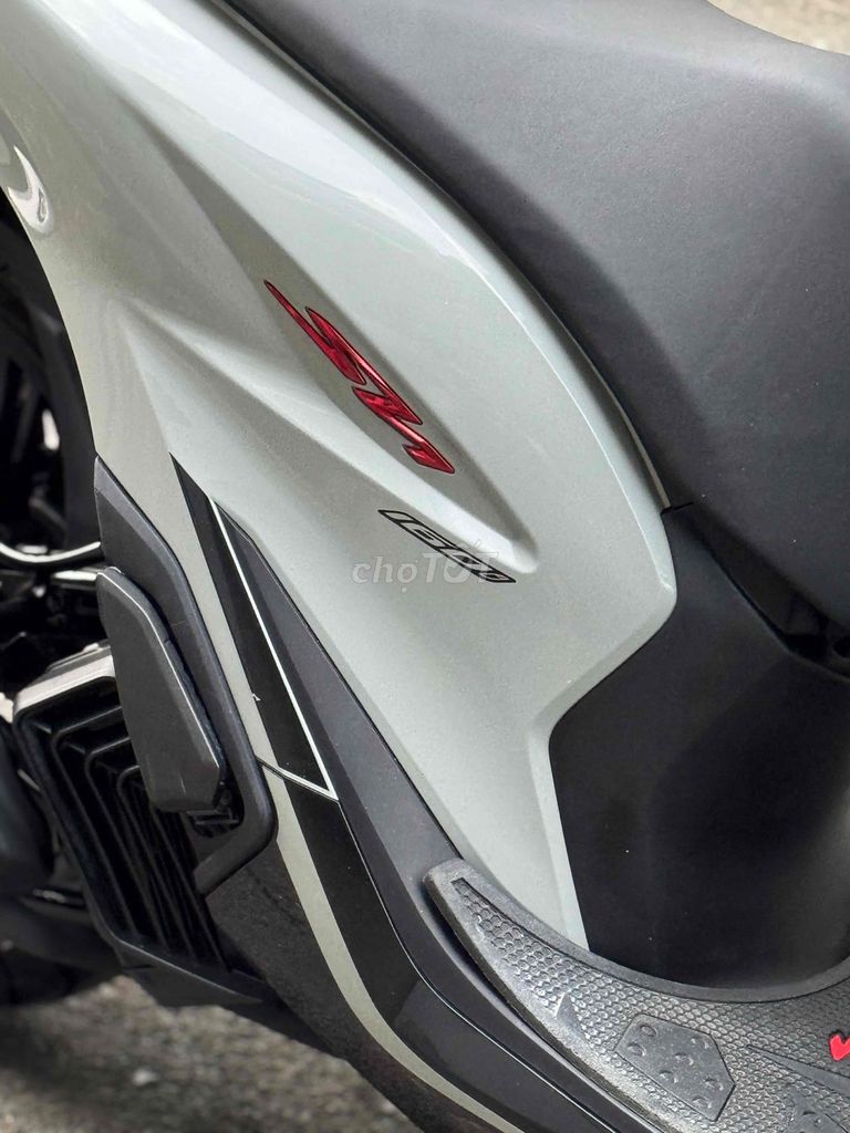 Honda SH 160i ABS 2024 Xám xi măng. Mua bán Xe máy tại Quận Gò Vấp Tp Hồ Chí Minh được đăng bởi CHXM 86 chuyên bán xe trả góp hình 12