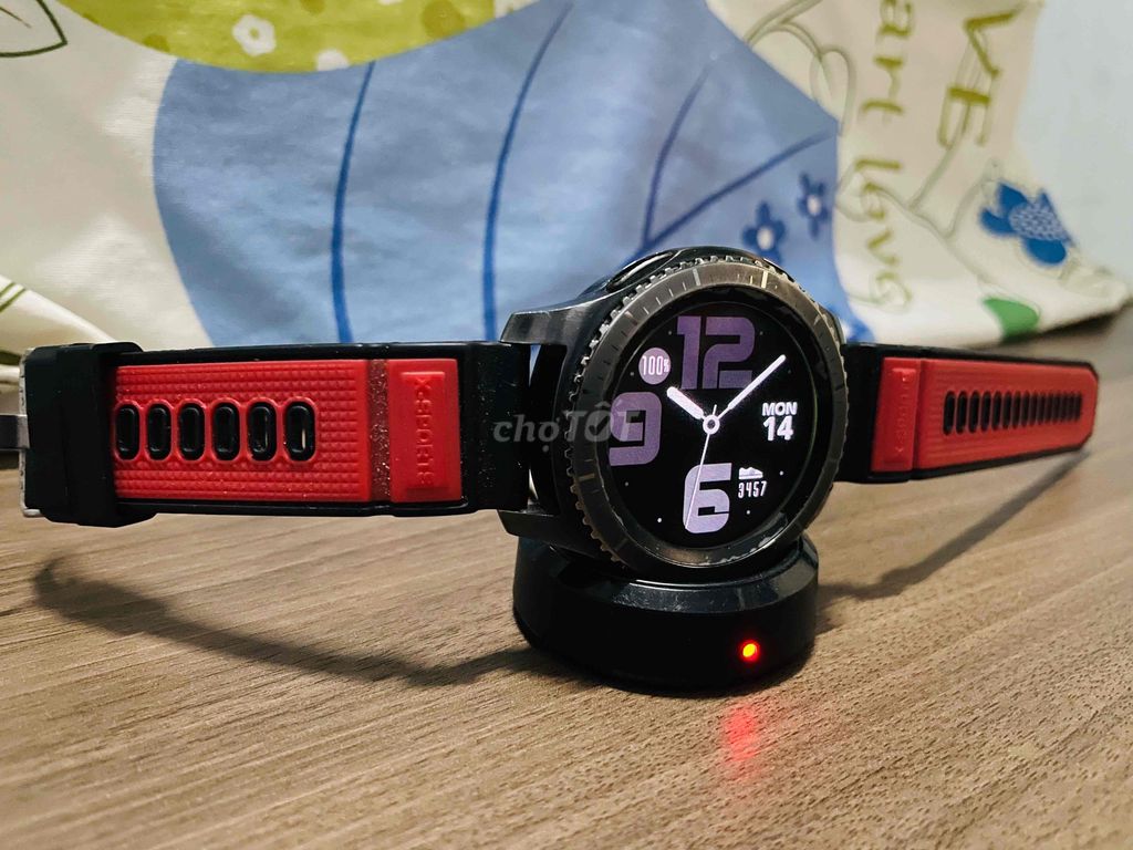 Samsung Gear S3 Frontier Đen Đỏ. Mua bán Thiết bị đeo thông minh tại Thành phố Biên Hòa Đồng Nai được đăng bởi Bán vui hình 1