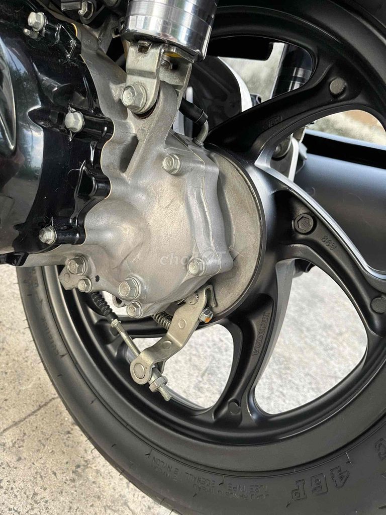 ab 2010 chạy 1 ngàn km kg có chiếc thứ 2 nhé. Mua bán Xe máy tại Thành phố Thuận An Bình Dương được đăng bởi Việt Thái hình 7