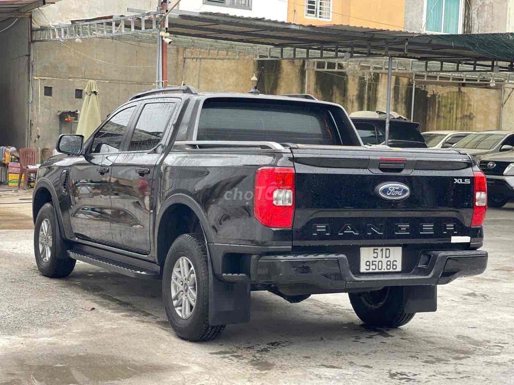 Ford Ranger 2024 XLS 2.0 4X2 AT - 20000 km. Mua bán Ô tô tại Quận 1 Tp Hồ Chí Minh được đăng bởi Thanh Tâm hình 4