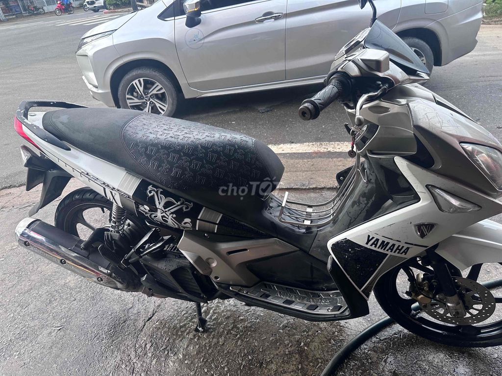 xe nhật giá rẻ máy êm. Mua bán Xe máy tại Thị xã Tân Uyên Bình Dương được đăng bởi sơn hình 2