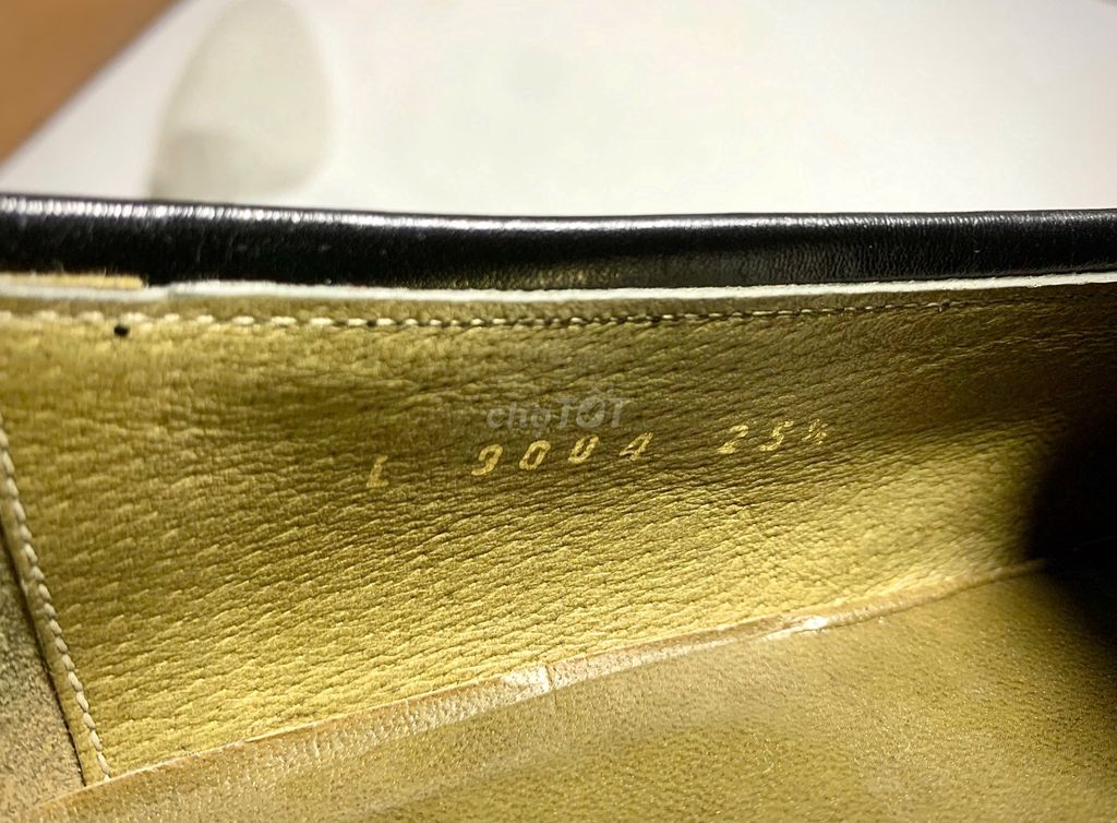 Lancel Paris size 40.5