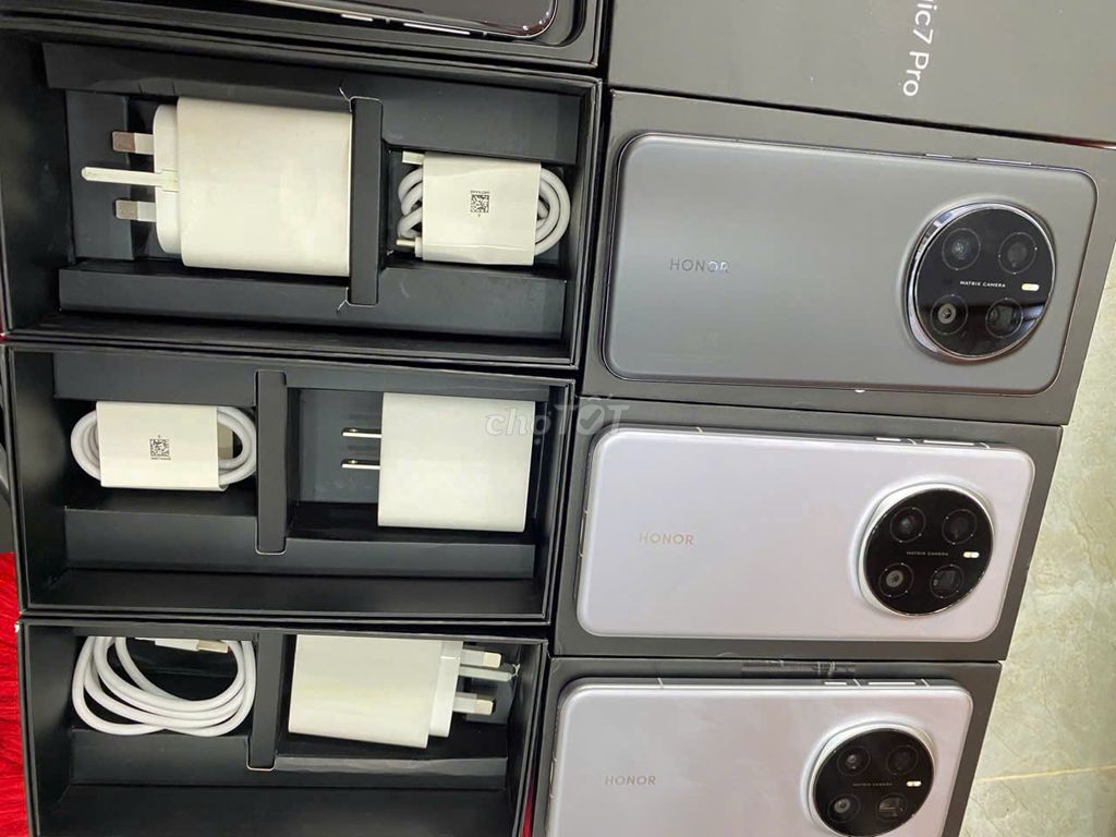 HONOR MAGIC 7 PRO QUỐC TẾ , 5850 MAH ,2 sim+1 esim. Mua bán Điện thoại tại Quận Tân Bình Tp Hồ Chí Minh được đăng bởi LUCKY PHONE VN hình 1