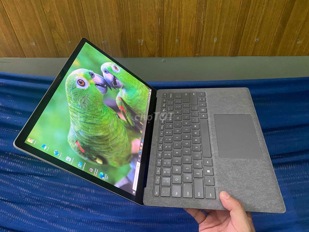 Surface Laptop 4 i7 1185G7 Ram 16G 512G QHD Touch. Mua bán Laptop tại Quận 4 Tp Hồ Chí Minh được đăng bởi Jerry Tran hình 1