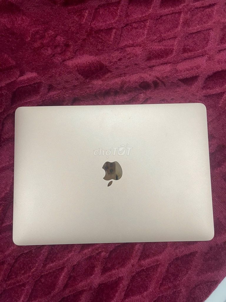 Apple MacBook Vàng hồng. Mua bán Laptop tại Quận 10 Tp Hồ Chí Minh được đăng bởi Sơn hổ hình 1