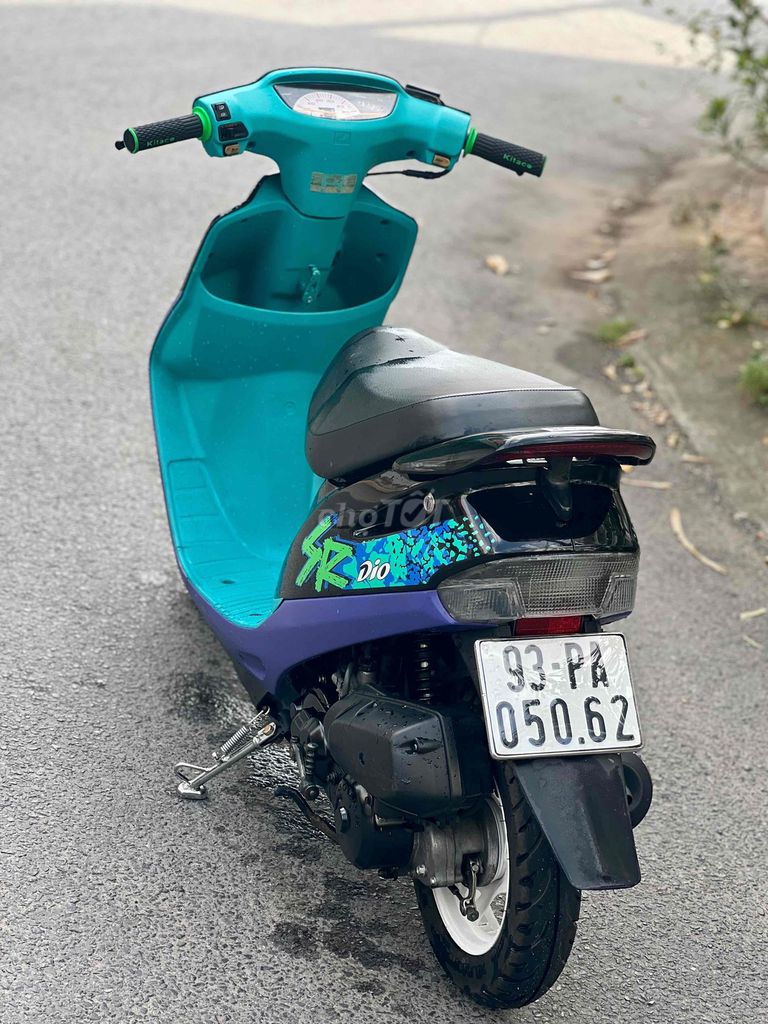 Dio Sr Hqcn. Mua bán Xe máy tại Quận Gò Vấp Tp Hồ Chí Minh được đăng bởi Xe Máy Hoàng Lê hình 2