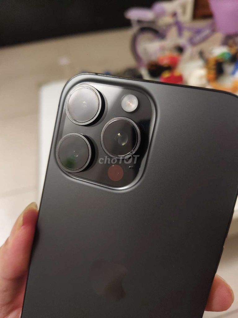 (Đà Nẵng) Apple iPhone 15 Pro Max 256GB Đen. Mua bán Điện thoại tại Quận Cẩm Lệ Đà Nẵng được đăng bởi Nguyễn Đức Ngà hình 1