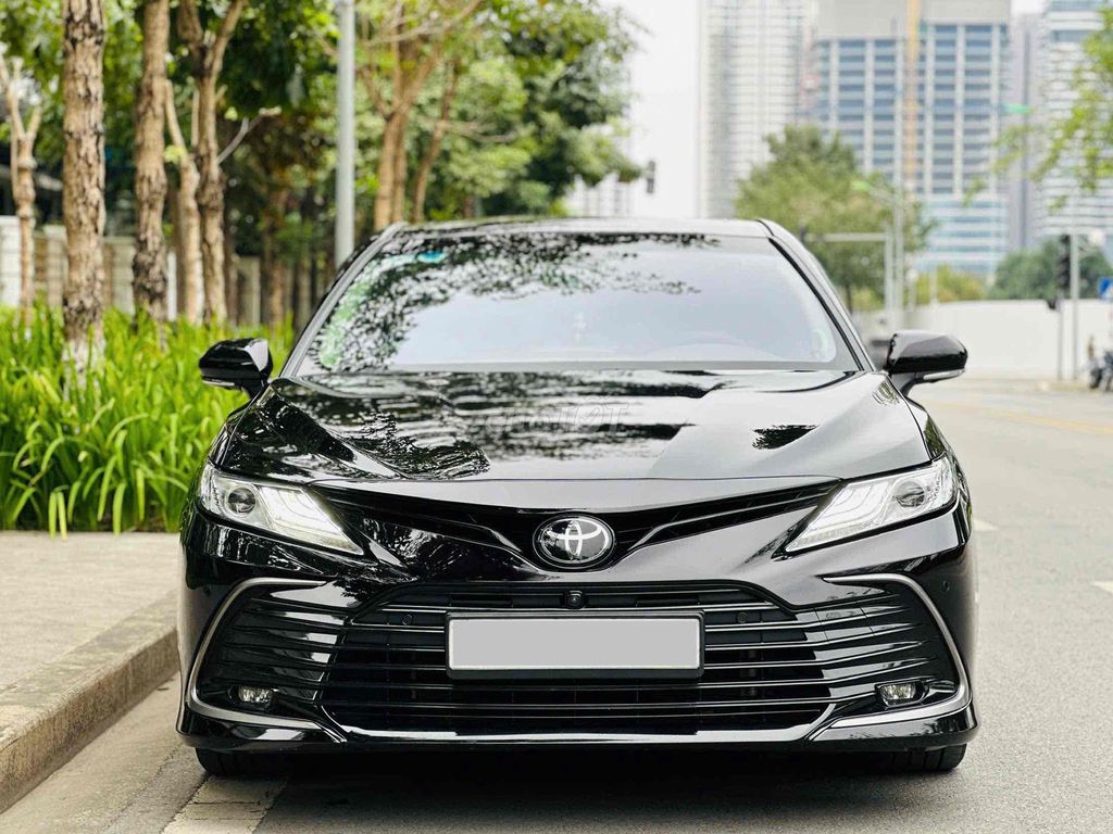 Toyota Camry 2022 2.5 Q - 19000 km